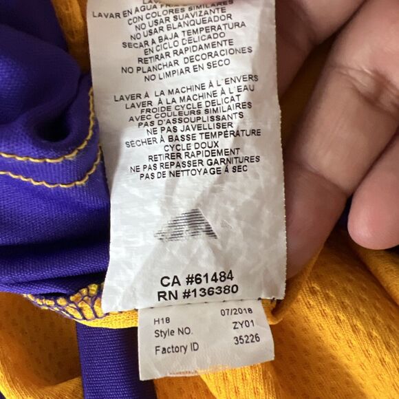 Los Angeles Lakers Jersey Youth Large Gold Purple NBA Basketball TX3 Lebron 23 - Picture 5 of 12